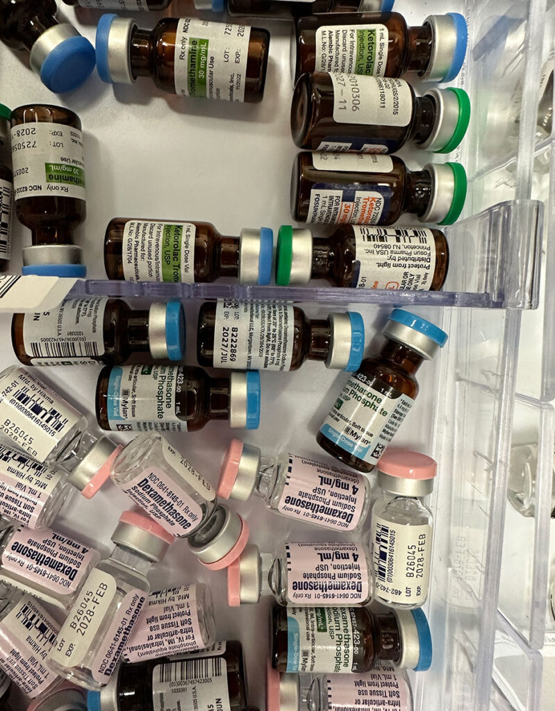 Ketorolac, Dexamethasone