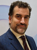 Dr. Daniel Arnal Velasco